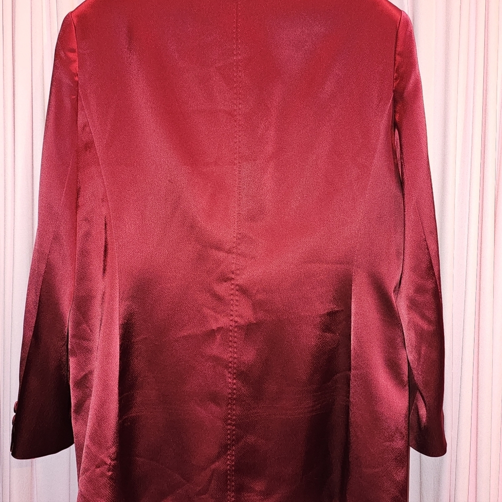 Lafayette 148 New York Satin Suit in Deep Red - Picture 5 of 11